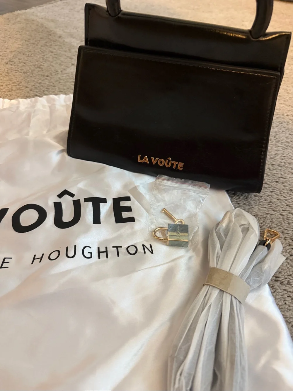 LA VOUTE La Nuit